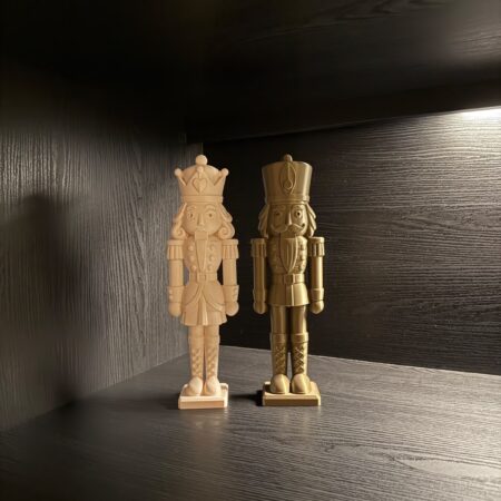 Grote Notenkrakers King & Queen beige en brons 25 cm
