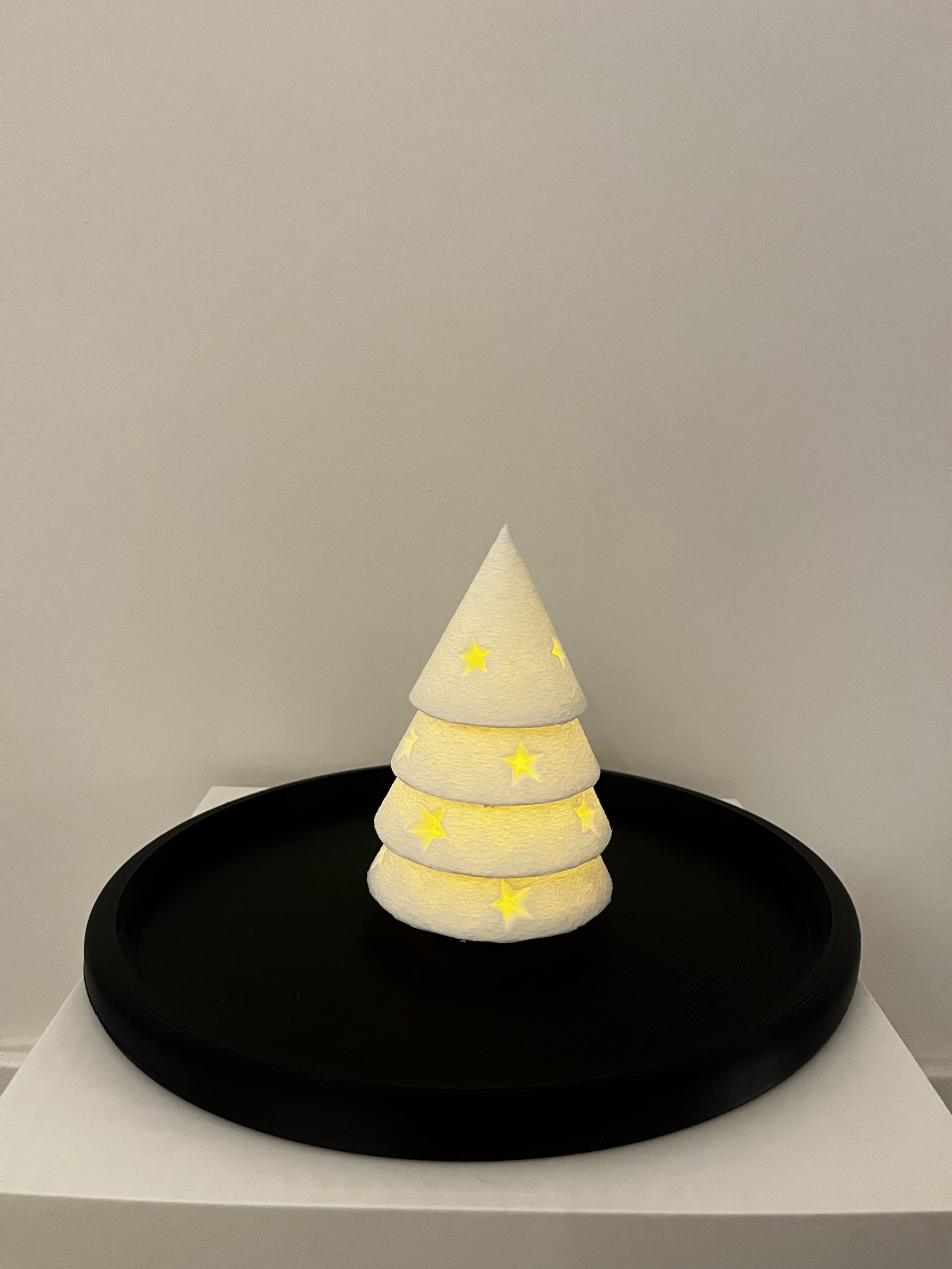 Kerstboom ledwaxinelichthouder wit